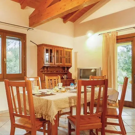 Casa Tosciri Апартаменты